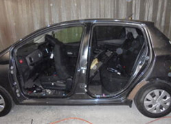 ヴィッツ側面修理